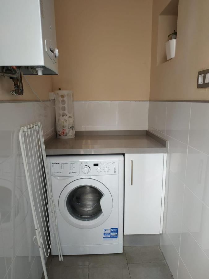 Nervion Piso Con Patio Appartement