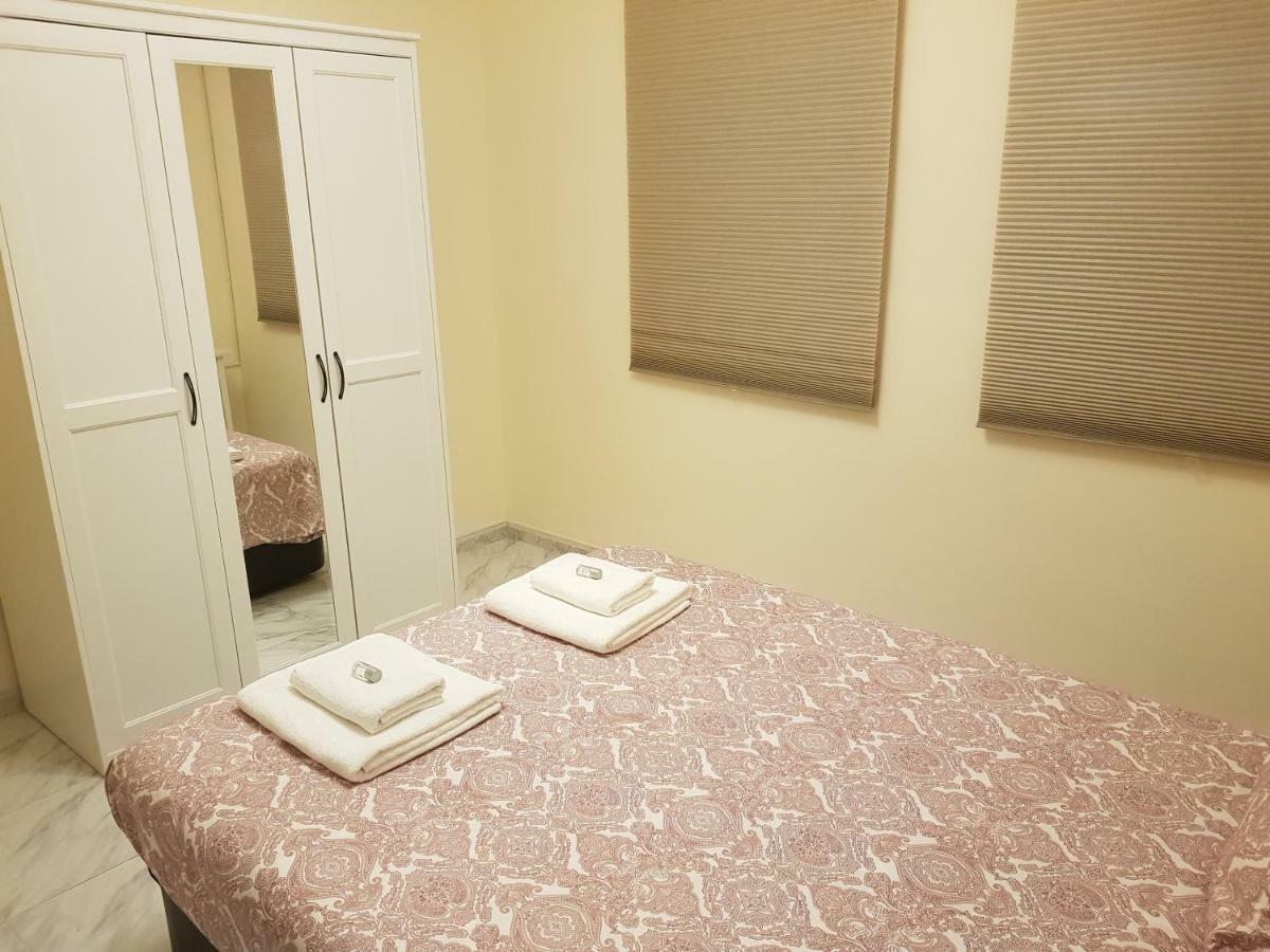 Nervion Piso Con Patio Appartement