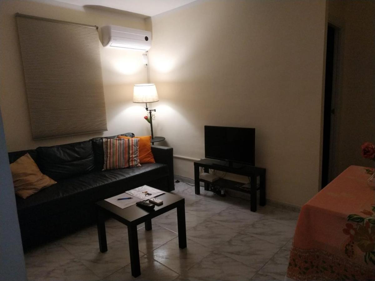 Nervion Piso Con Patio Apartment *